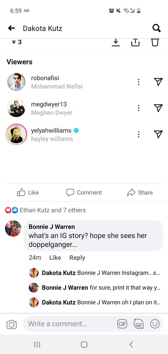 Ok my grandma isn't aware of what IG is but I LOVE that she somehow thinks I am @yelyahwilliams doppelganger 🥰 I used to be during the AWKIF years but now not so much. #hayleywilliams #paramore #doppelganger