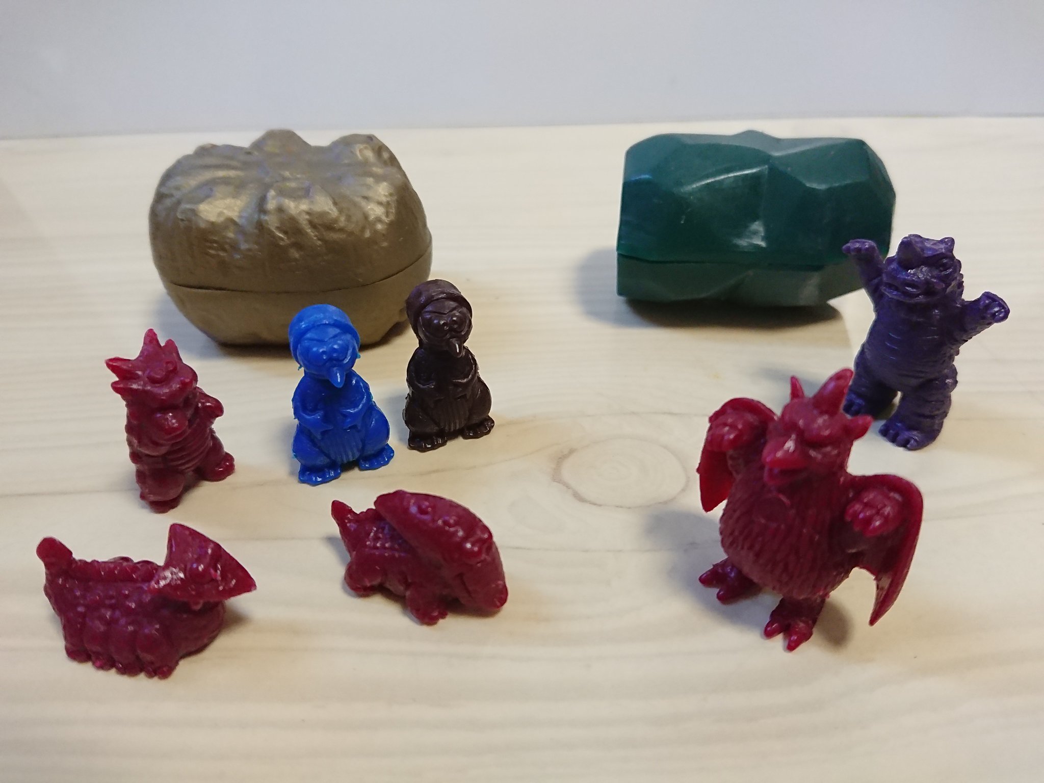 森永・岩石怪獣・その1 – 昭和玩具研究+発表