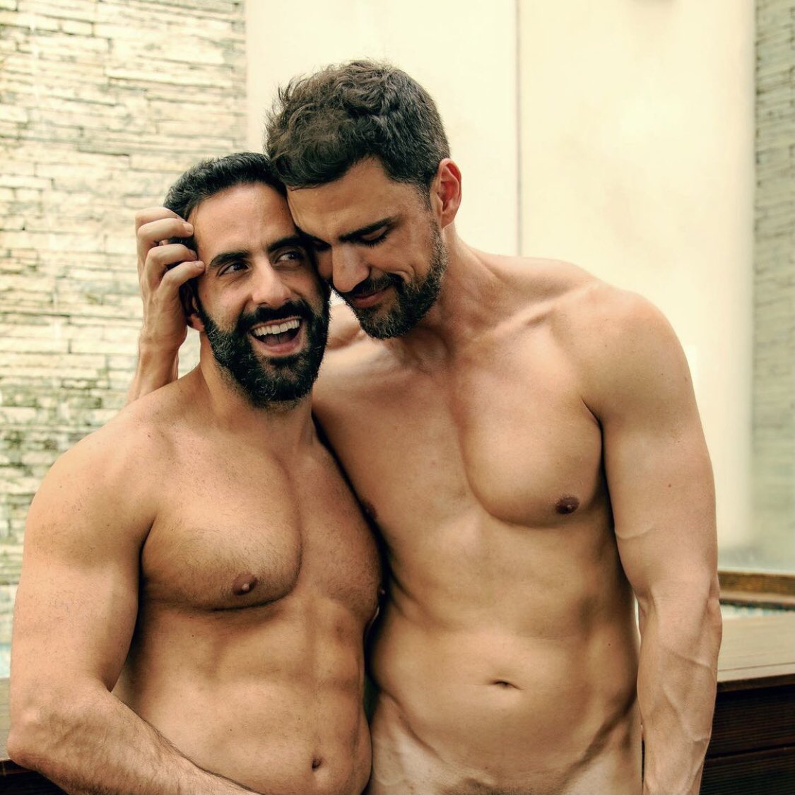 A cute moment featuring both Massimo Arad and Kyle F from the set of their latest shoot with Brazilian based studio MOONLIGHT KISS Productions via Instagram | <a href="/AradMassimoXXX/">Massimo Arad - onlyfans fitness porn model</a> @Cfla16 <a href="/Moonlightkiss19/">Moonlightkiss</a> 🇧🇷 📸