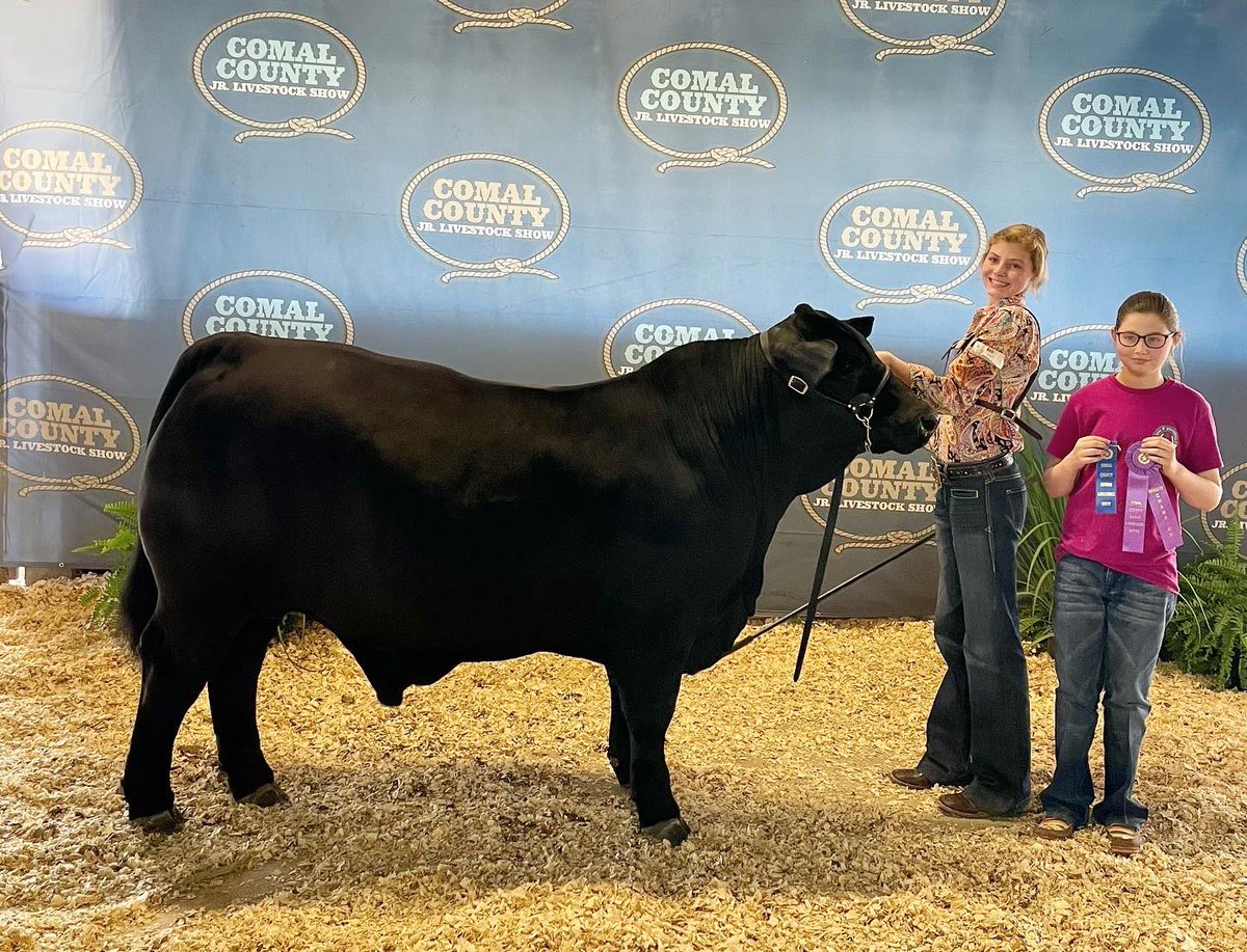 Davenport FFA Booster Club tweet media