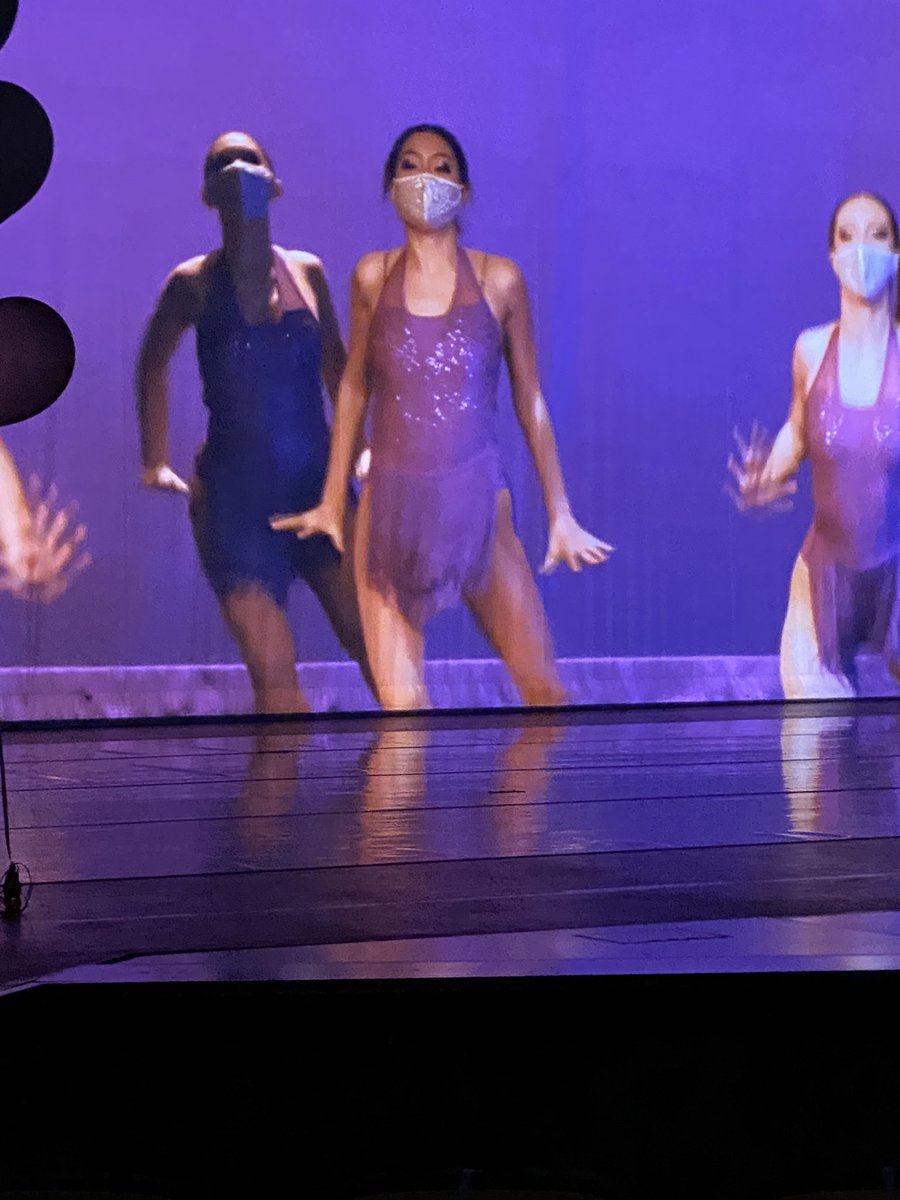 jltyrrell8's tweet photo. Hybrid @cshsorchesis show tonight! First event in our PAC since March of 2020! So glad our senior parents can join us for our Class of 2021’s last dance on the stage! I literally have tears in my eyes! #EliteDaily #WinTheDay https://t.co/ngsuo9rT5g