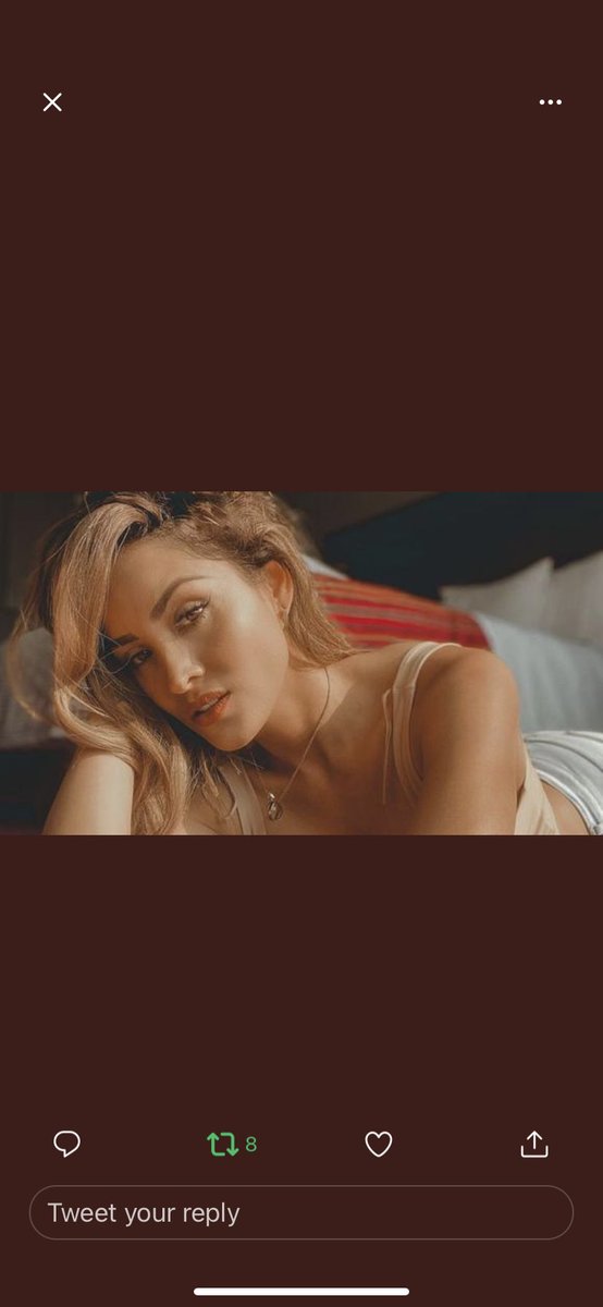 MrsNat17's tweet photo. La Queen de Perú  #LaNena https://t.co/YWmafRLWXu