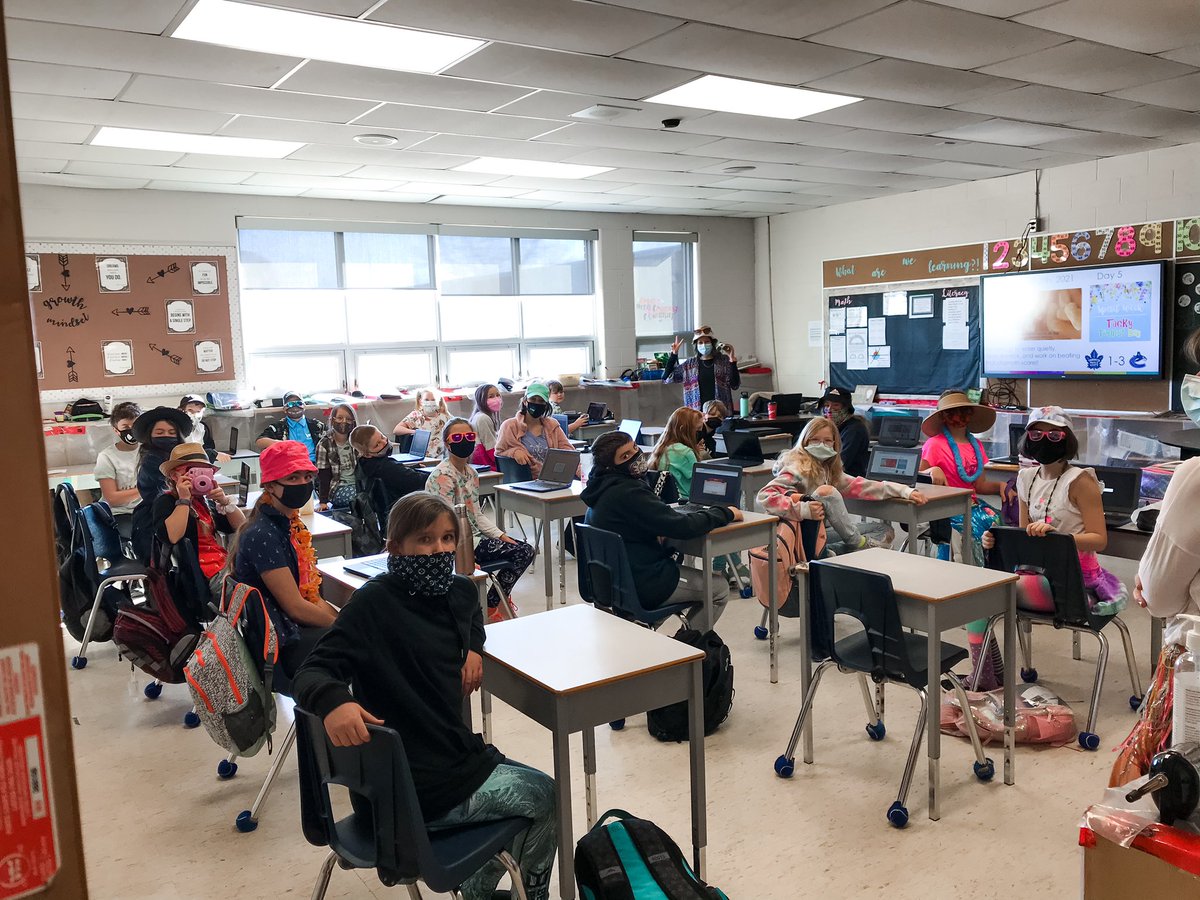 MrsJiggins(Longeway) tweet media