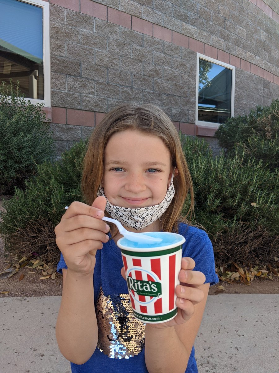 minionteach's tweet photo. We enjoyed @RitasItalianIce on this beautiful day. A perfect socially distant treat! 😊��
@LegendSprings @DVUSD https://t.co/4iUv8l8fct