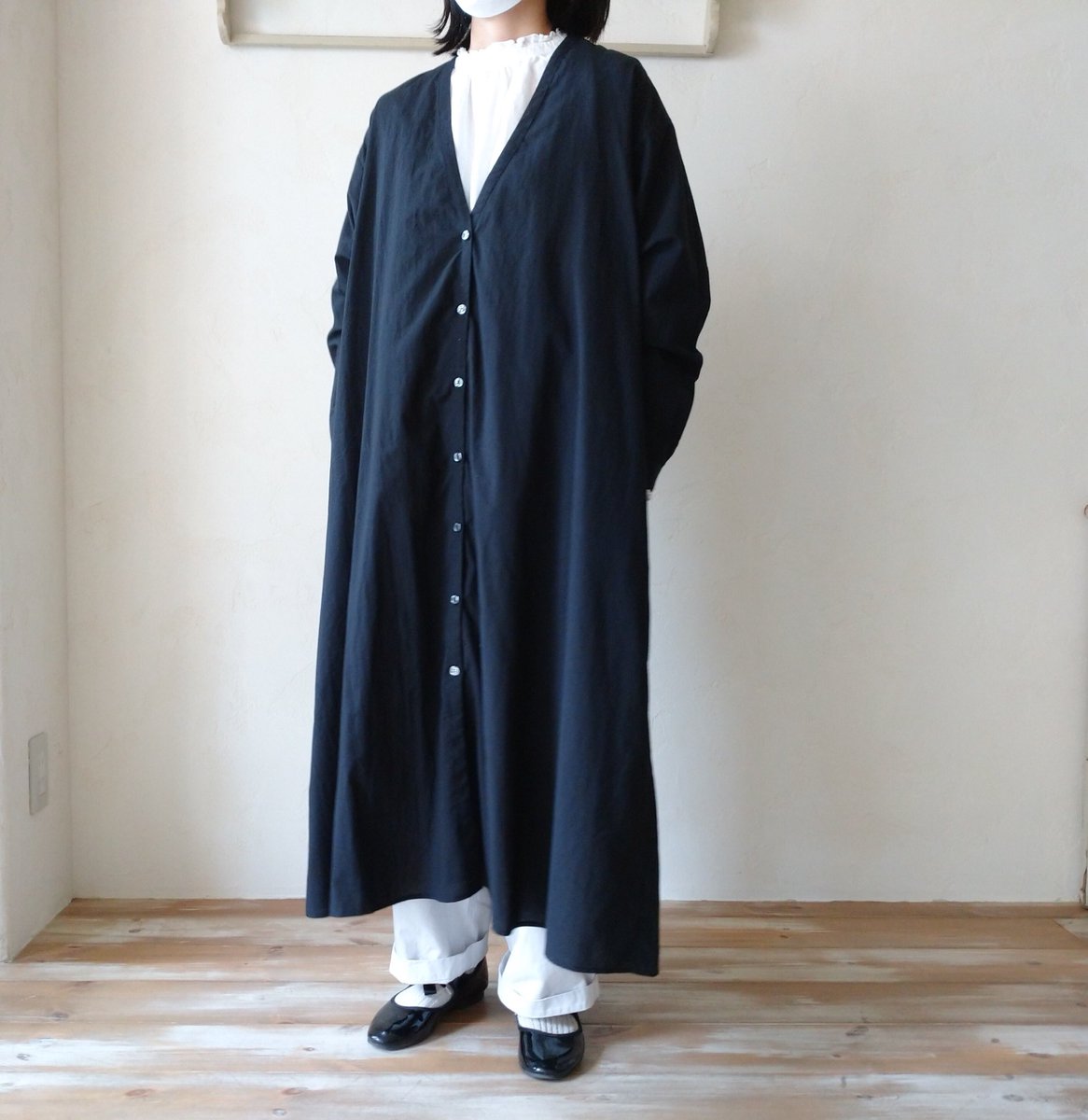 Nest Robe自由が丘店 Pa Twitter New Arrival Honnete 高品質の製品を創りだすフランスのファクトリーブランド 深めのvネック開きのワンピースは 前開きボタンで軽い羽織りにも シンプルなデザインで着まわしもきくアイテムです Vネックワンピース Color Nest Robe自由が丘店 Pa Twitter New Arrival Honnete 高品質の製品を創りだすフランスのファクトリーブランド 深めのvネック開きのワンピースは 前開きボタンで軽い羽織りにも シンプルなデザインで着まわしもきくアイテムです Vネックワンピース Color