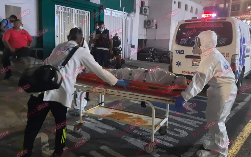 kesedice's tweet photo. #Seguimiento| Un joven identificado como Brayan Javier Banquet fue atacado a #bala en el asentamiento humano #Asomiflor de #Floridablanca, cuando se encontraba frente a su casa. Él falleció tras llegar al #Hospital municipal y otra persona resultó lesionada en el lugar.
#KéSeDice https://t.co/b5jsewQ828