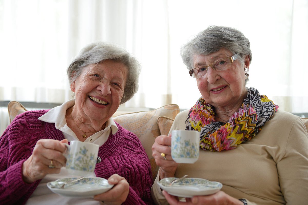 📣 Our small #grants are now open! Are you looking for funding for a project that supports lonely or socially isolated older people? Find out if you could apply for a grant: mcf.org.uk/get-support/gr… 💙#loneliness #Socialisolation #laterlife