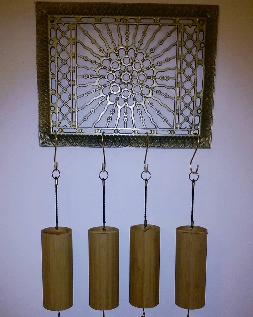 IlluminateHeal1's tweet photo. I was looking for a way to hang my Koshi chimes and I found this beautiful floor register cover to restore at the ARS for it.
#restore #floorregister #repurposed #koshichimes #illuminatehealing #earth #air #water #fire https://t.co/nLMY0dkzg4