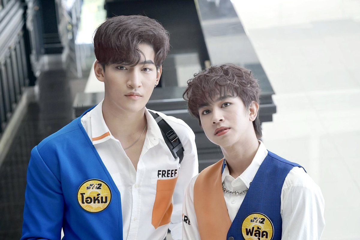 newsinfinity1's tweet photo. โอห์มฟลุ้คลงสนามแข่งแล้ว วันนี้วันพระ ชนะหรือแพ้ค่อยว่ากันอีกที  🤣 #BlueBOOYAH #FreeFireHotShot2 https://t.co/HXqyw17NBe