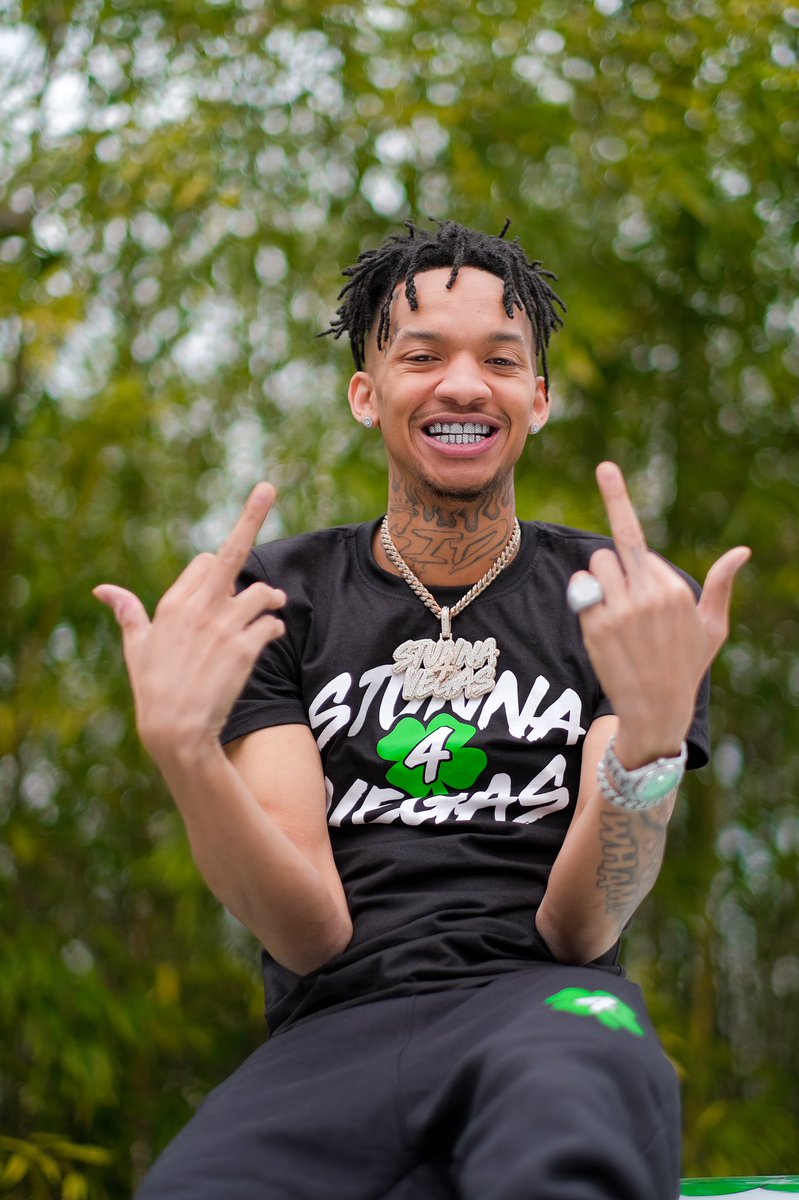 FilthyWealthCo's tweet photo. @Stunna4Vegas_  shop🍀 https://t.co/E1HE3a1GPT https://t.co/Dx4LNaC1E7