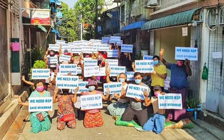 enhypenupdates's tweet photo. Myanmar’s people has been suffering from military brutality and they need our help. Let’s stand with the people of Myanmar for restoration of democracy, freedom, justice, &amp; human rights.

Let’s use our platforms and raise our voices.

#WhatsHappeningInMyanmar
#Mar6Coup https://t.co/duHhgUR2HJ