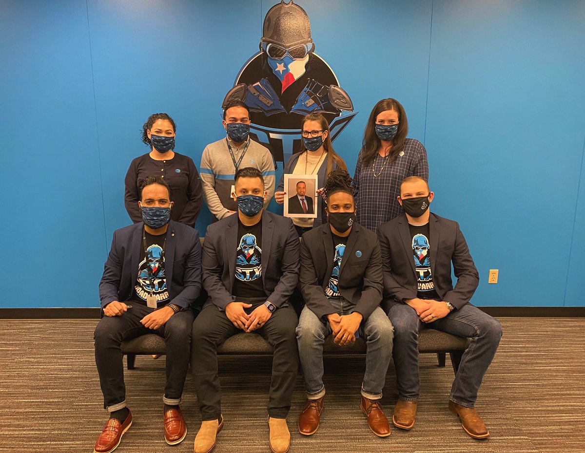 kirsten_peavey's tweet photo. Blessed to work with such a fun, creative and hard working team. I appreciate each and every one of you!! ☝🏻🏆 #EmployeeAppreciationDay #presidiYO #Hustle #IHX #STX @AshleeFloresATT @Keisha_Danielle @FreddyDelcidIHX @KevinMorrisIHX @AliShaikhIHX @TaylorTheATTGuy https://t.co/6hwsHhdMOa