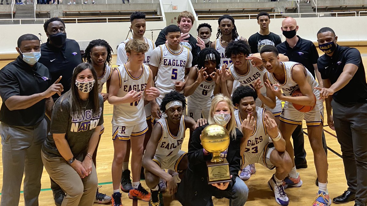 Eagles win 66-43 over Jesuit! On to State!!!!

Another great day to be an Eagle...