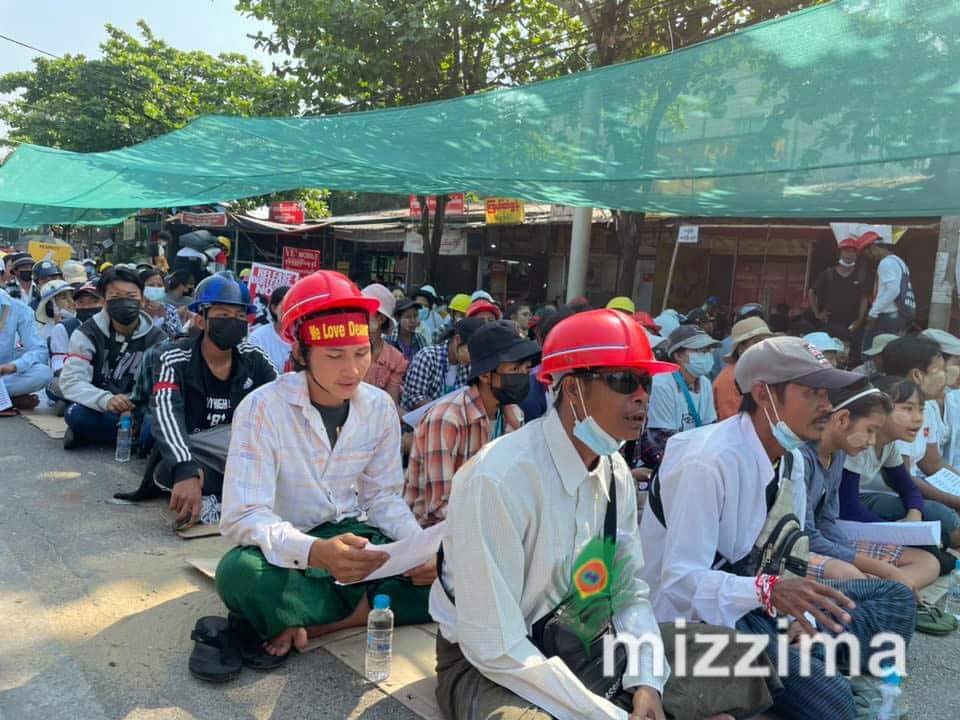 HsuChiKo1's tweet photo. Today Yangon : Dagon Township
IMPLEMENT R2P

#WhatsHappeningInMyanmar
#Mar6Coup https://t.co/M5wkeM1Ich