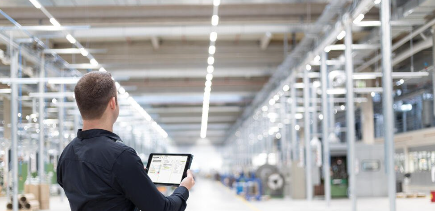 WAGOIndia's tweet photo. WAGO #LightingManagement is the refined solution for lighting control in large spaces such as #production facilities or warehouses. #WAGO offers a #lighting management system that facilitates the design and commissioning of new lighting systems. Know more: https://t.co/OgB2Hx7Fzd https://t.co/cBypiCyDNm