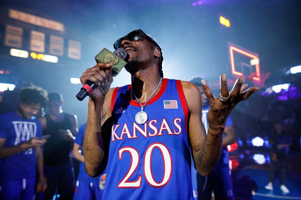 DScottFritchen's tweet photo. Important for next Kansas football coach to have been in Lawrence, know KU culture, and also have experience as a football coach https://t.co/SP0qhK7V14