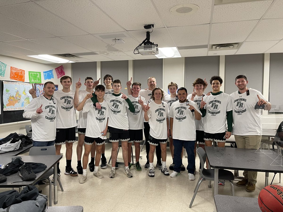 sabercathoops's tweet photo. Finished the regular season tonight. 13-1 and Front Range League champions!  Proud of the way this group has hung together, formed lasting relationships and trusted each other.  
#family https://t.co/zOMNNw45hT