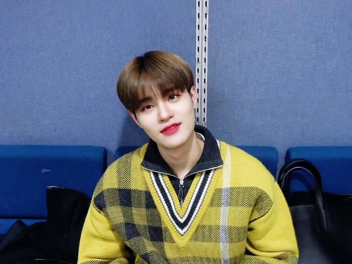 Desdemo0129's tweet photo. My sweet💛
#이대휘 #DAEHWI  #AB6IX 
#LEEDAEHWI #대휘 https://t.co/Rfb70vuTaS