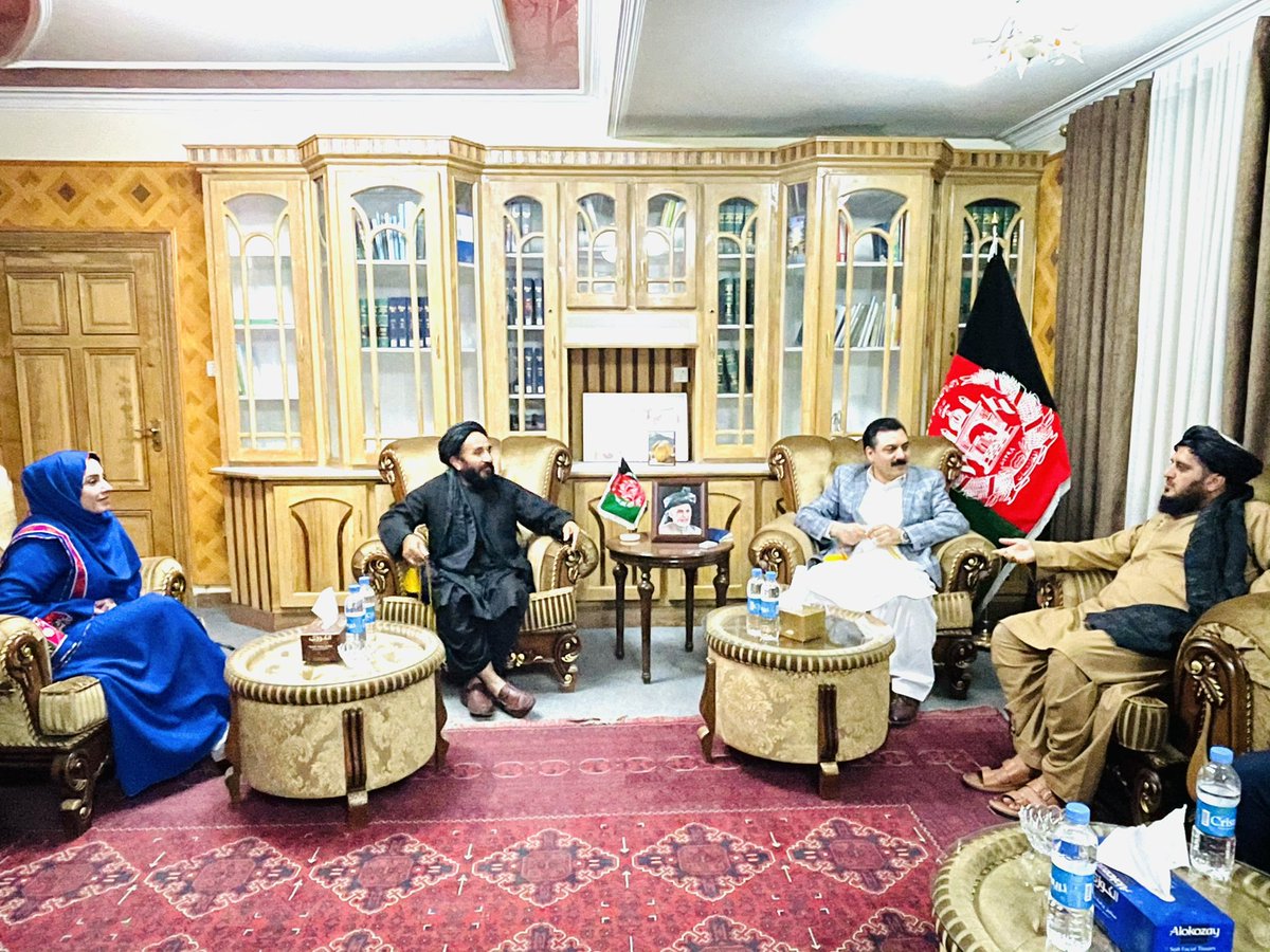 SarwarAhmedzai's tweet photo. Met with a number of MPs and tribal chiefs of Ningarhar, Kunar, Urzgan and Paktika. Also met with Leadership of Afghanistan Medical Association and Molakhail Kochi tribe elders. https://t.co/5WOJrfANBI