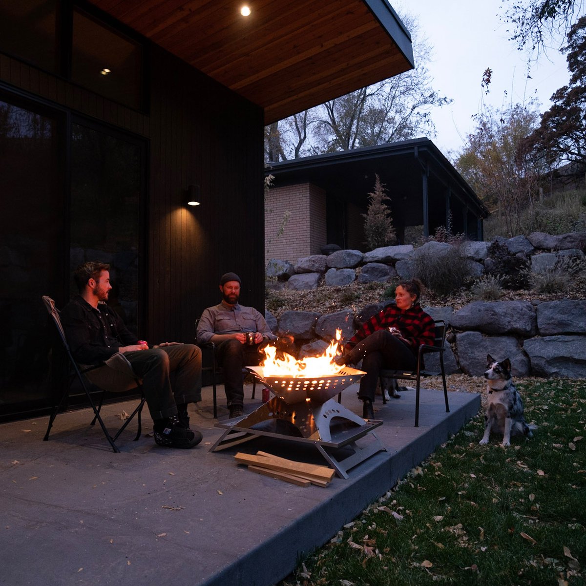 WinnerwellS's tweet photo. Love it!!! Winnerwell Flat Firepit (with S, M, L and XL-sized)👍👍👍 https://t.co/edmKvluZHr