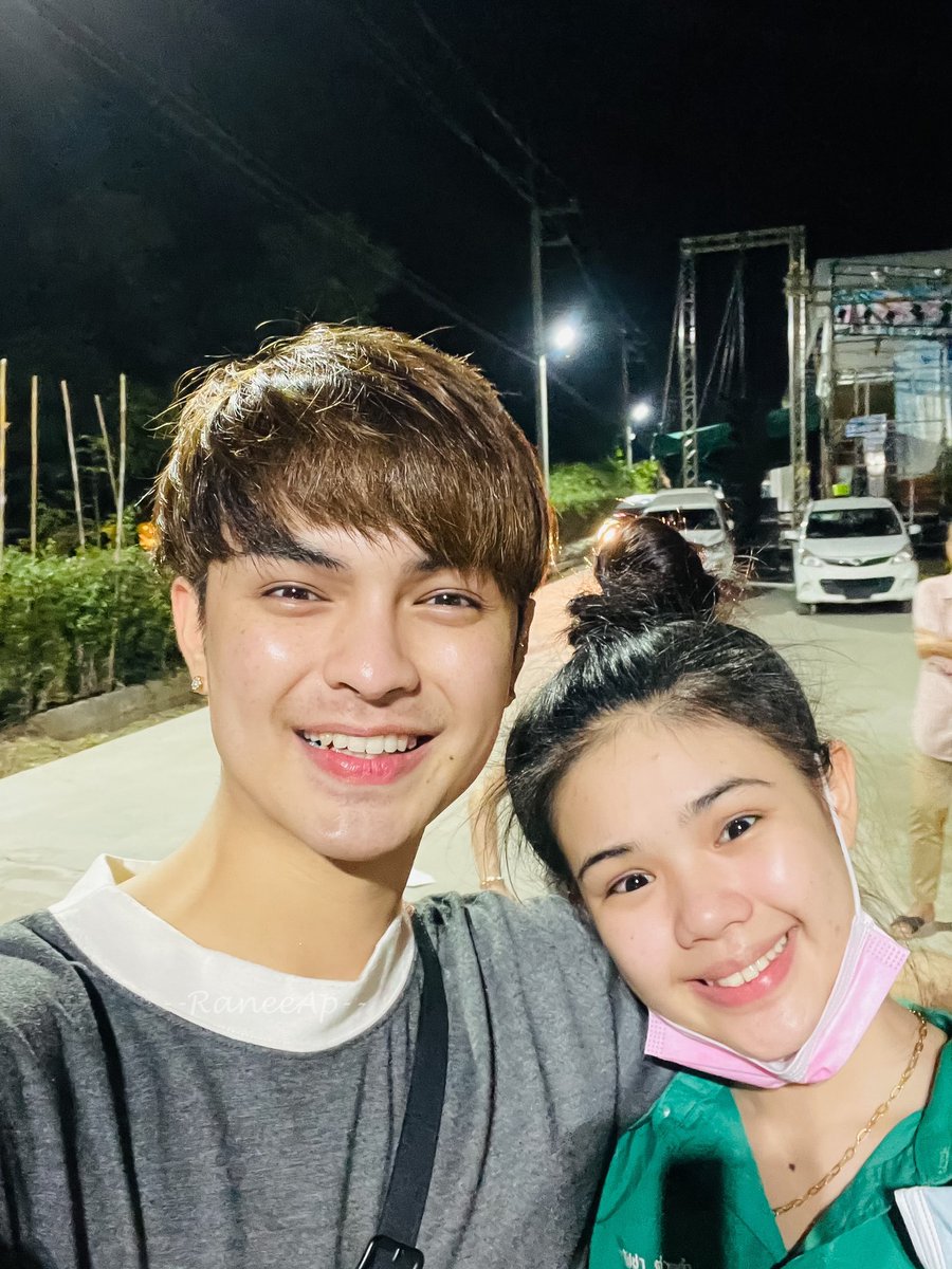 RaneeAnopatcha's tweet photo. หน้าใสๆ ตาใสๆ หลงไม่ไหว 🥰🥰
#BPFCbyRanee
#_banksorn_
#_tanutcha_poy
#Support_BP https://t.co/FVRLXU1137