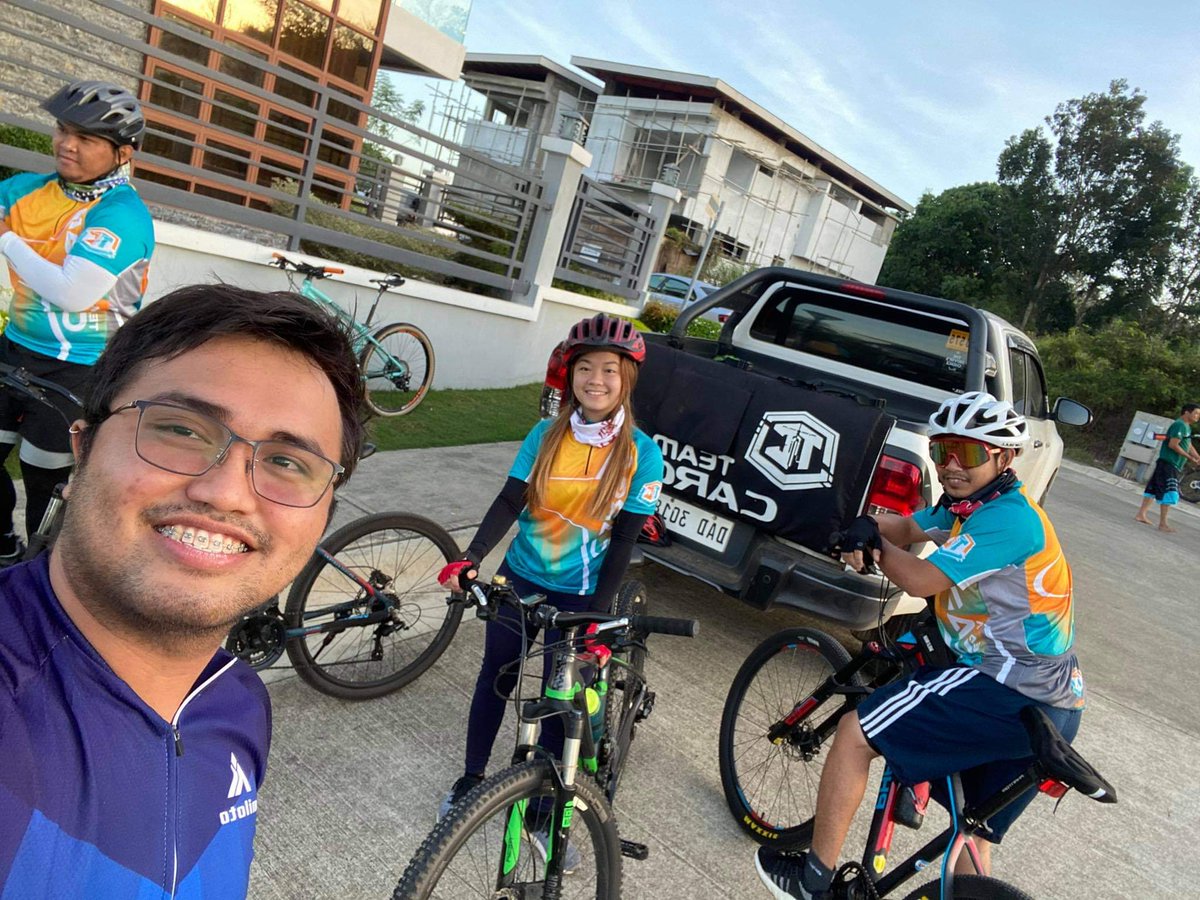 alianloi's tweet photo. Nakatulog while nag bike. Okay ra? Hahahahaha

From Alegria Hills to Kiliog and reroute.

Makabuang hahaha

#Laspag
#OffRoad
#UnliAhon https://t.co/V8434ECifD