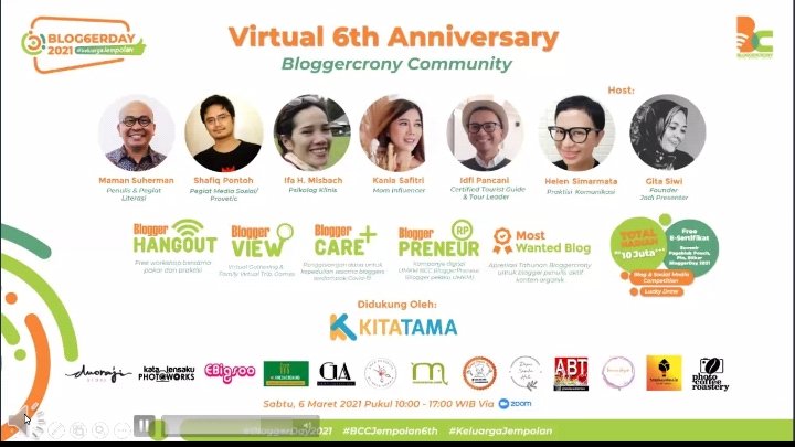 ila_rizky's tweet photo. Tadi abis ikutan seru2an di acara 
#bloggerday2021 @bloggercrony 
Menyambut ultah Blogger Crony ke 6.

Ada berbagai acara menarik sehari ini mulai dr 
#VirtualCommunityGathering antara 100 an
#BCCSquad, jg ada Virtual Tour bareng ke USA. 😍 https://t.co/3bh36VjWJc