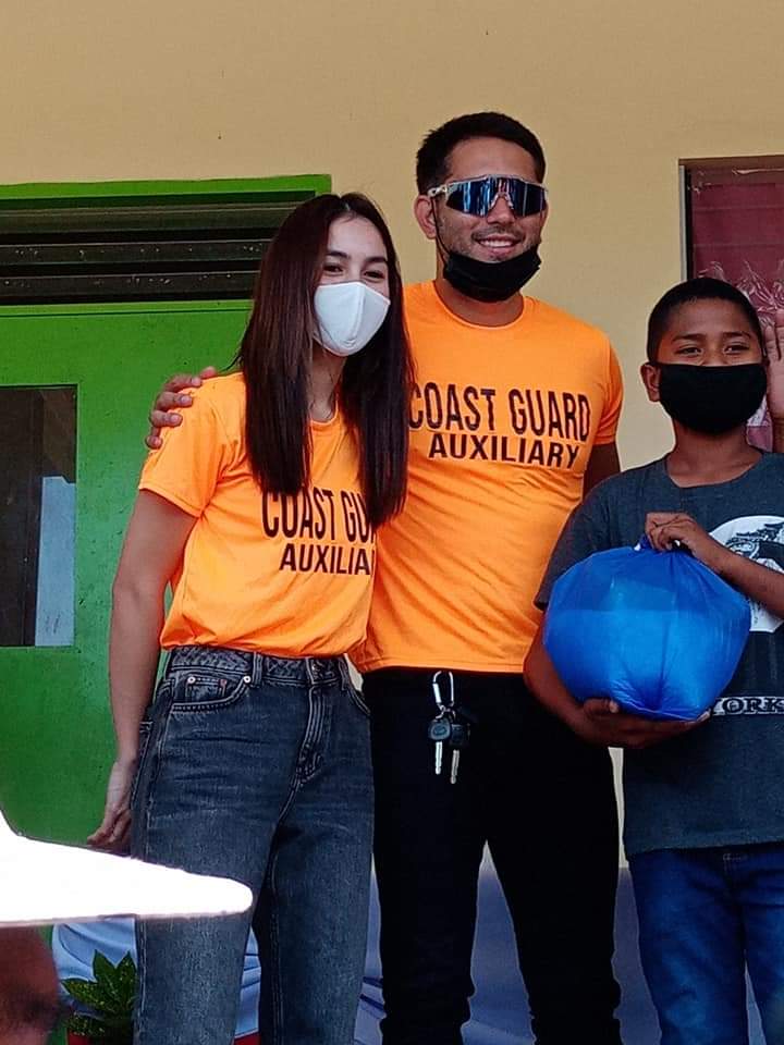 kowalerts's tweet photo. SCOOP: New Couple Gerald Anderson and Julia Barretto spotted together ❤️ https://t.co/mFTDrHUEPs
