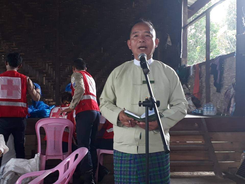 HponeMyat97's tweet photo. မြစ်ဆုံရေအားလျှပ်စစ်စီမံကိန်း တည်ဆောက်ရေးလုပ်ငန်းခွင်နယ်မြေဧရိယာအား ကန့်သတ်နယ်မြေဧရိယာအဖြစ်သတ်မှတ်ကြောင်း ယနေ့တွင် မြစ်ကြီးနားခရိုင်အုပ်ချုပ်ရေးမှူး ဦးခေါင်လန်ဒီးက လက်မှတ်ရေးထိုး ကြေညာခဲ့သည်။
ထိုစာကို အေးရှားဝေါလ်ကုမ္ပဏီလိီမိတက်သို့လည်း ဖြန့်ဝေထားသည်။
သူတို့လမ်းကြောင်းက ဘာလဲဘယ်လဲ https://t.co/ANT1yhCZqE