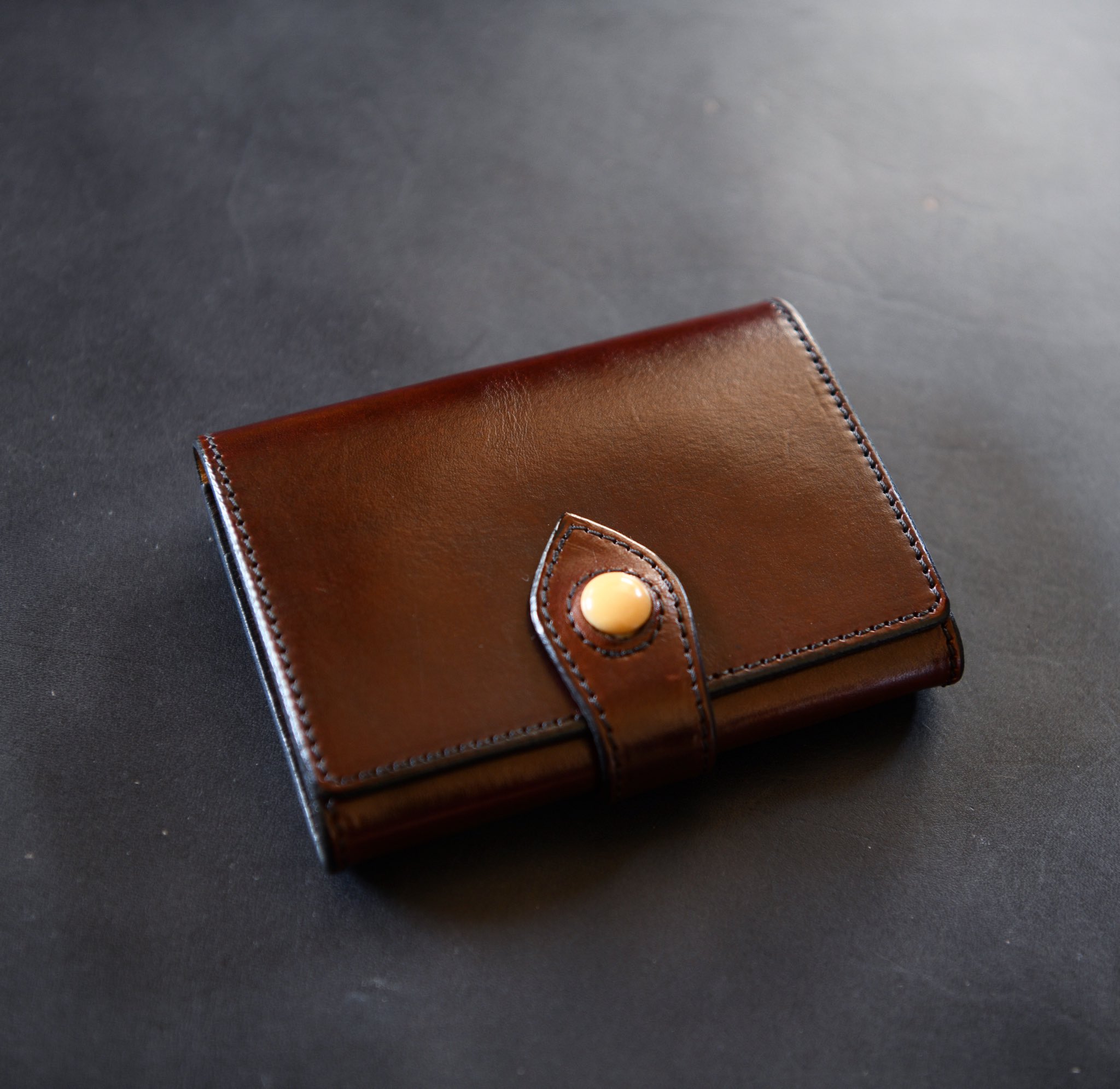 ハンスオスター　HansOster 長財布　ダークブラウン Hans Øster 長財布 ダークブラウン ハンスオスター - メルカリ