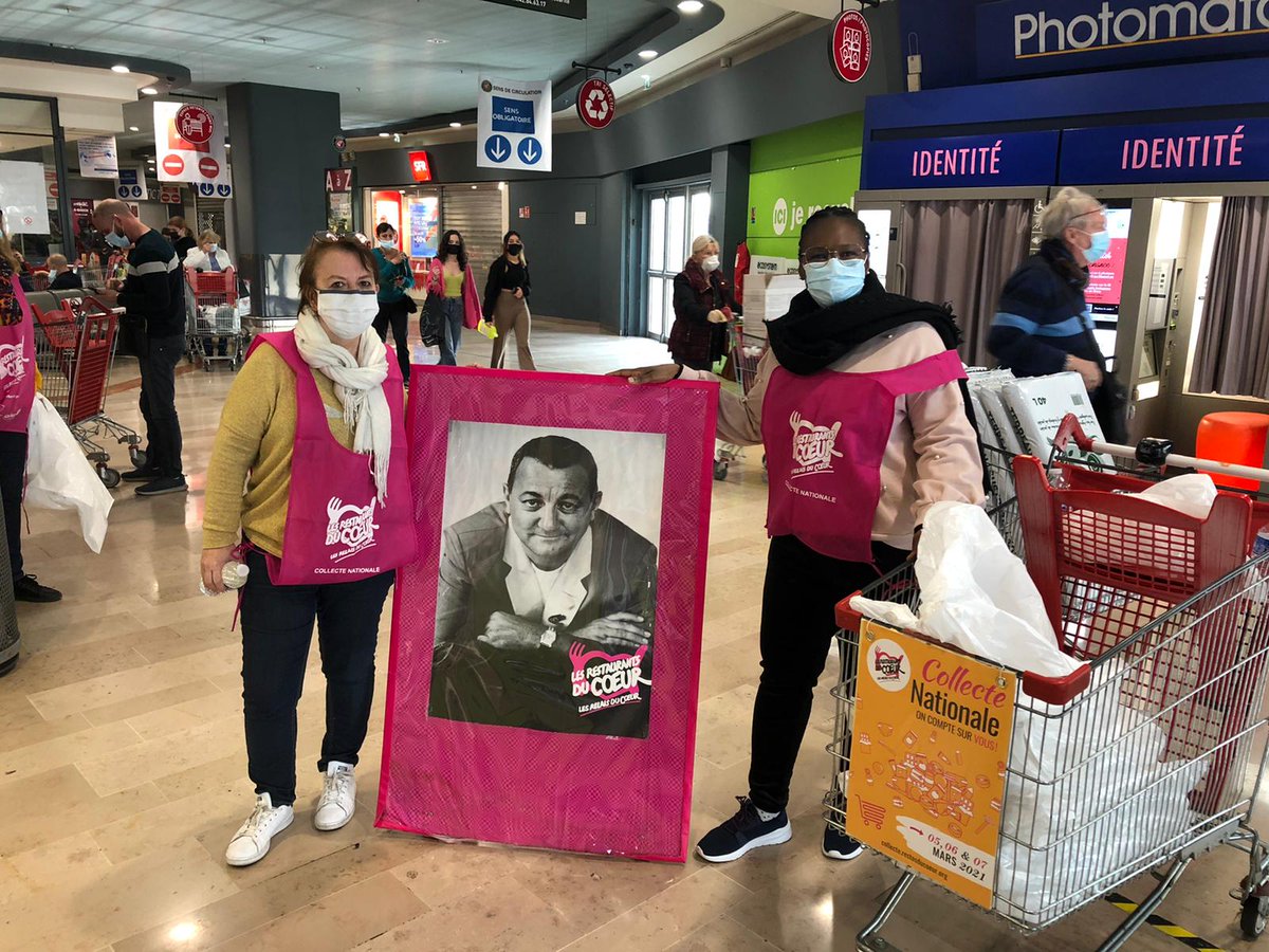 emalebatt's tweet photo. Faire plus pour ceux qui en ont le plus besoin. C est aussi l engagement des conseillers de Pole emploi Aubagne et La Ciotat pour la collecte des restos 👏👏 ! @restosducoeur @cnied13 @sylvie_lorenzi @DidierMartinPE @tomasi06992102 https://t.co/nEprkl377G