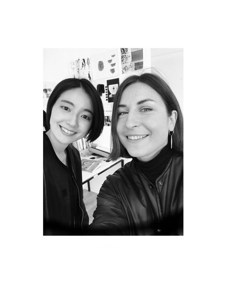 alla_studios's tweet photo. Thank you for the beautiful gift and feature in your first published book @ciotan 

Mai and I met in Dublin almost 2 years ago. She came to my studio for a visit, ordered a custom jacket and our friendship has been growing since then.  

Looking forward to meeting live soon🤍 https://t.co/iGTAAO57aP