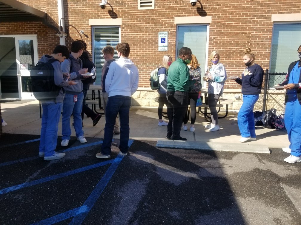 PickensCoAlFFA's tweet photo. The FFA members had a great time celebrating National FFA Week by making and selling pancakes and hotdogs at break and making thank you goodie boxes for local healthcare workers. .. Part 1 https://t.co/o8GB1wfZOQ