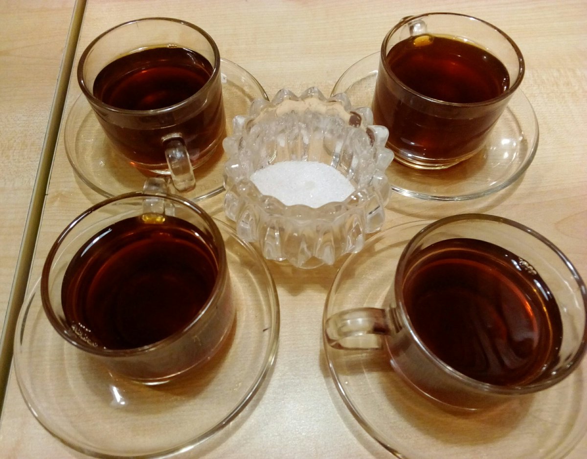 AmenaAlam5's tweet photo. #tea. Healthy and Refreshing, specially having it with a bunch of friends 😇😋.
☕
.
.
.
.
.
.
#teaphotography #rawtea #chatime #cha #চা #রংচা #আড্ডা #evening #gossip #tealover #Tea_Lover vs #CoffeeLover #Bangladesh 🇧🇩, #Dhaka https://t.co/QgOpskfvgm
