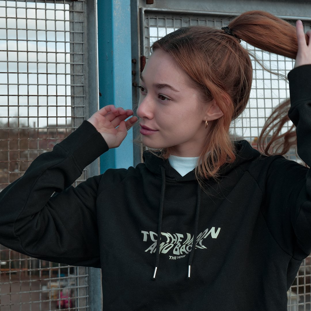 To celebrate 300 followers in Instagram, you can use code '300' at checkout for 15% off!