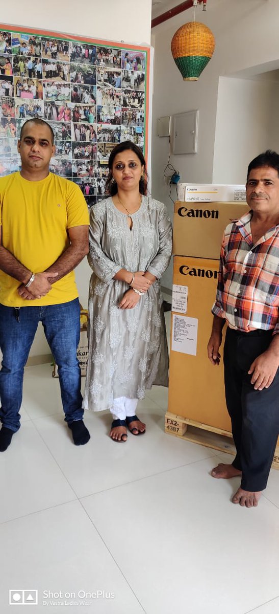 RajeshreeAtWork's tweet photo. Resident of Ward 172, Shri. #Haresh #Khitani under the scheme for the disabled by @mybmc was given a #Color #Xerox #machine (approx. Rs. 2,00,000/-) to make him #Self_Reliant (#Atmanirbhar). Xerox machine was handed over to him today by us.
@BJP4MCGM @bjp4mumbai @BJP4Maharashtra https://t.co/TeD8raYtoh