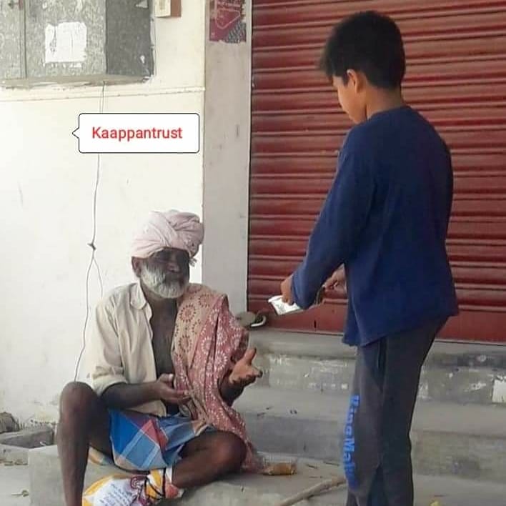 Kaapaantrust's tweet photo. அன்பு தம்பி கோவை #சிவசண்முகராஜா அவர்களின் அன்பு மகள் #வெண்பா அவர்களுக்கு #இனிய #பிறந்தநாள் வாழ்த்துக்கள் ..!!!

#காப்பான்அறக்கட்டளை #சார்பாக #பசியில்லாபழநி #திட்டத்தின்கீழ் #397ஆம் #நாளான #இன்று #சாலைஓரங்களில் #வசிக்கும் #ஆதரவற்ற #நபர்களுக்கு #உணவு #வழங்கப்பட்டது..!!! https://t.co/tyDBAHXsLX