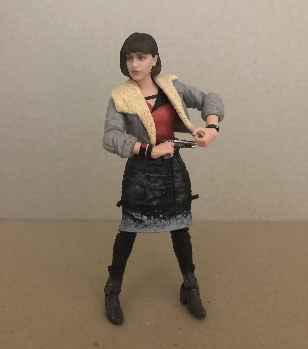 Nymphaea 劇中および原作ではテラス カシという武術を使っていましたし 意外と大胆な格闘アクションポーズが映えます このツイートで持たせている武器 槍 リボルバー拳銃 ブーメラン はどれも他メーカーの別売りの品 ジャケットは軟質素材なので腕