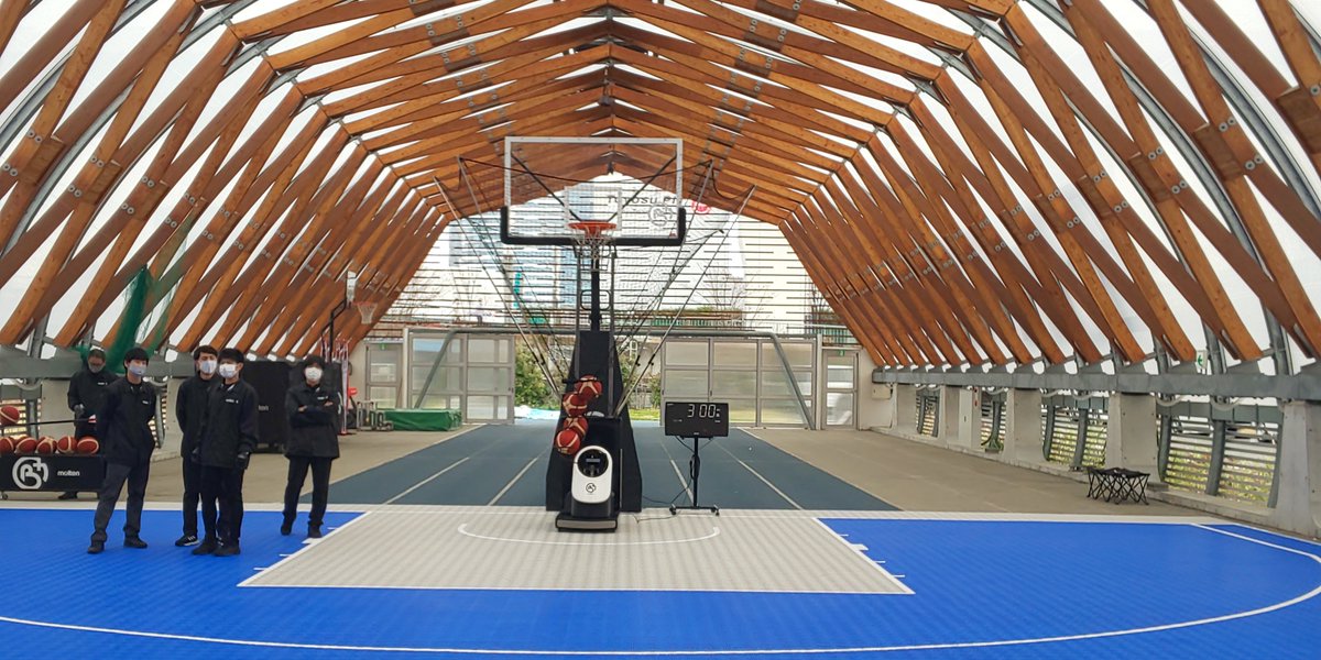 ph0047's tweet image. 本日は、
ｼｭｰﾃｨﾝｸﾞﾏｼﾝ×ﾐｰﾄﾎﾞｰﾙｸﾘﾆｯｸにお伺いさせて頂きました！
#molten
#shootingmachine
#ERUTLUC

「環境創り🏀」考えていかなければなりませんね🤔