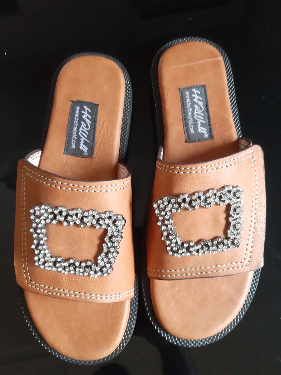 HefRWorld's tweet photo. Saturday Footwear Suggestion
https://t.co/MdpUND34cj
#hefrworld #mensfashion #womensfashion
#slippers #sandals #shoes #wedges
Jonathan
Yusuf
First Bank
#ComingToAmerica2 https://t.co/Kkc9GbKwON