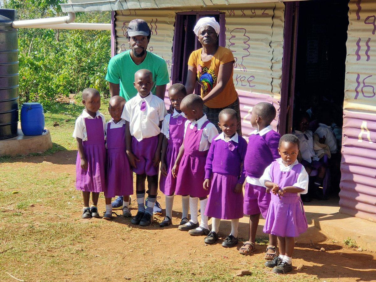 We visited Kogada Village Academy 2021.Two of our key projects are  SDG 4 Quality education en SDG 2 Zero Hunger. kadowinja.org