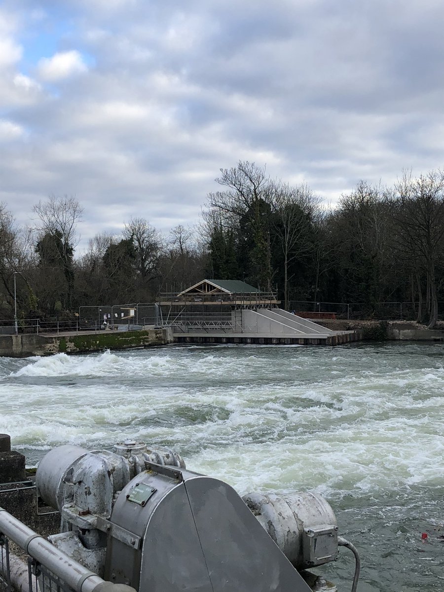stouty26's tweet photo. Another week at more progress at @RdgHydro #readinghydro #hydropower #cavershamweir #readingbridge #riverthames @LandandWaterCo @EnvAgency @CanalRiverTrust #waterpower #localpower #Sustainability https://t.co/M01sWXATZh