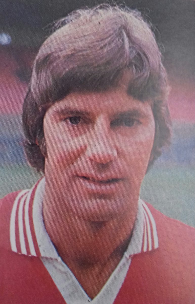 YesterdaysStars's tweet photo. 🇾🇪Happy Birthday to one of the finest defenders imo to wear the Red shirt - Martin Buchan 72 today 

Have a great day Skipper 🇾🇪 https://t.co/TCUfY2BKZJ