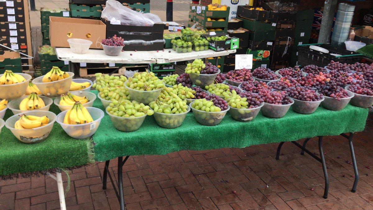 Already and waiting <a href="/LeedsMarkets/">Leeds Markets</a>. Visit steves opp John Lewis for champagne quality at lemonade prices. <a href="/Manjitskitchen/">Manjit's Kitchen and Bar</a> @JimBinary <a href="/LeedsPlusSocial/">Leeds+</a> <a href="/LeedsInspired/">Leeds inspired</a> <a href="/LeedsIndieFood/">Leeds Indie Food</a> <a href="/PFreeNWLeeds/">Plastic free NW Leeds 🐟🌎🐝🇪🇺</a> 🍏🍎🍐🍊🍋🍌🍉🍇🍓🥥🍒🍑🥭🍍🥥🥝🍅🍆🥑🥦🥬🥒🌶🌽🥕🧄🧅🥔🍠