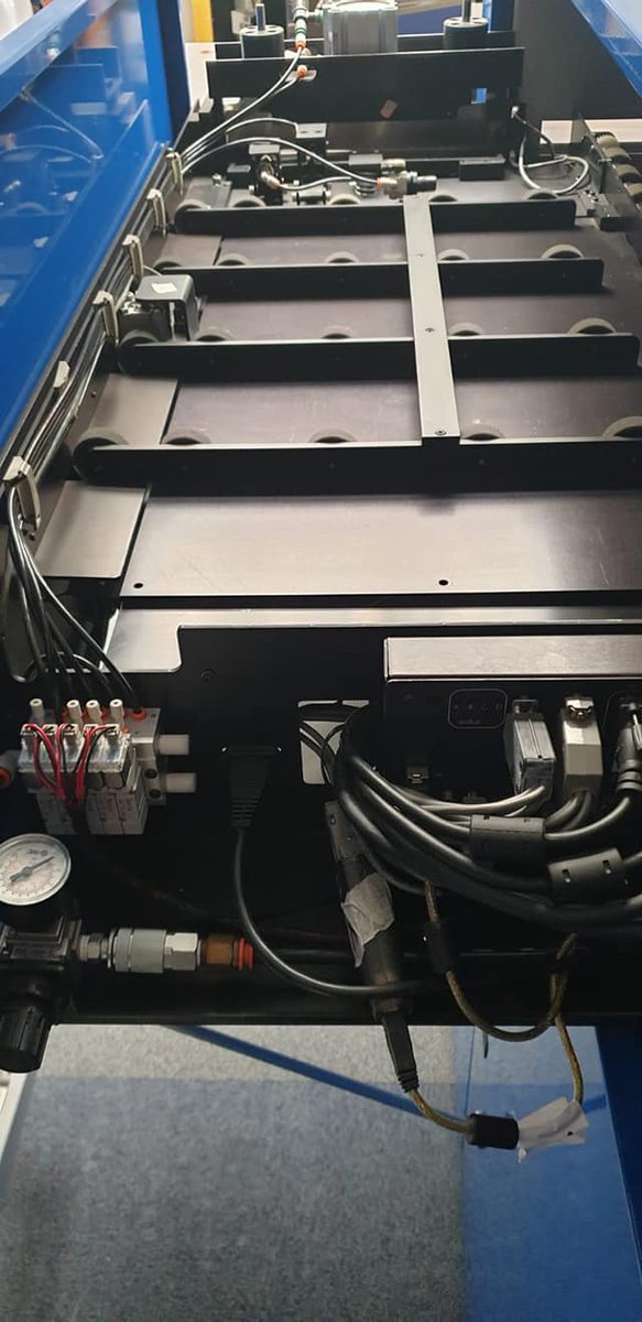 imank09100853's tweet photo. We have a totally refurbished Chromira Prolab5X #import #export #global #printing #photography #printingequipment #photoprint #BRAND #FUJI #NURITSU #miniLAB #lasergun #AOM #Photographer #printerprocessor #negativescanner #reconditionedminilab #usedminilab #papermagazine @kei1064 https://t.co/d9T7svlCGF