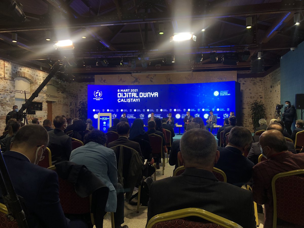 DÜNYA DİJİTAL ÇALIŞTAYINDAYIZ.