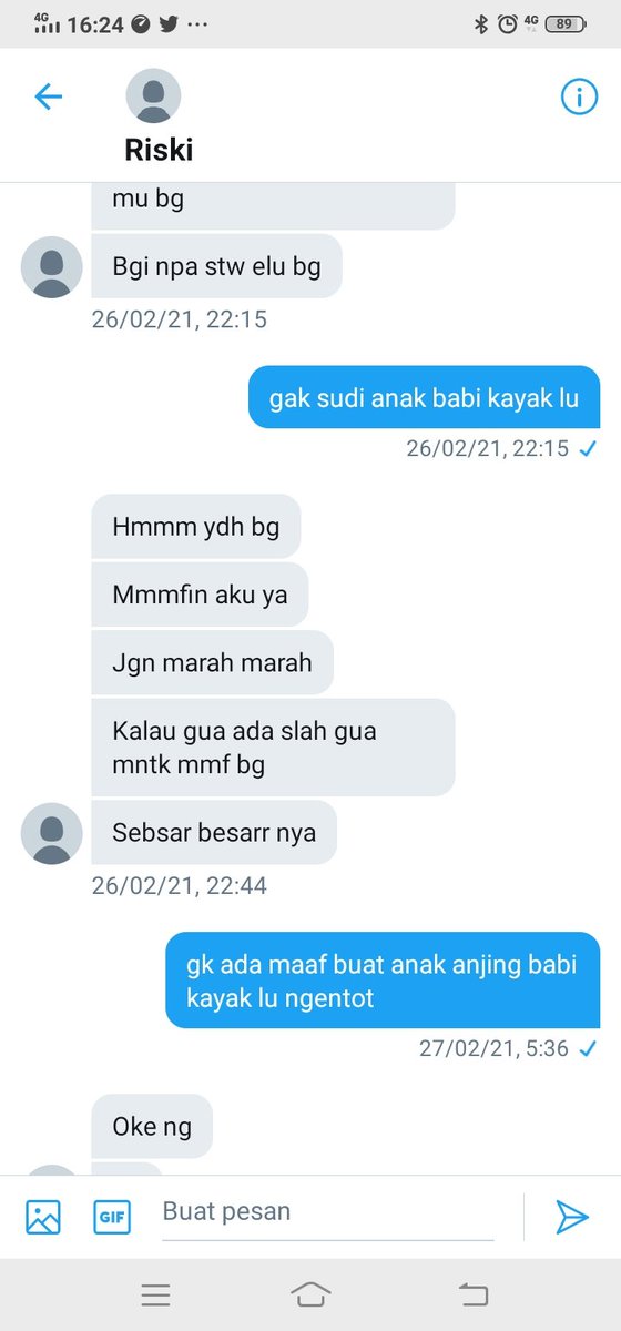av tweet media