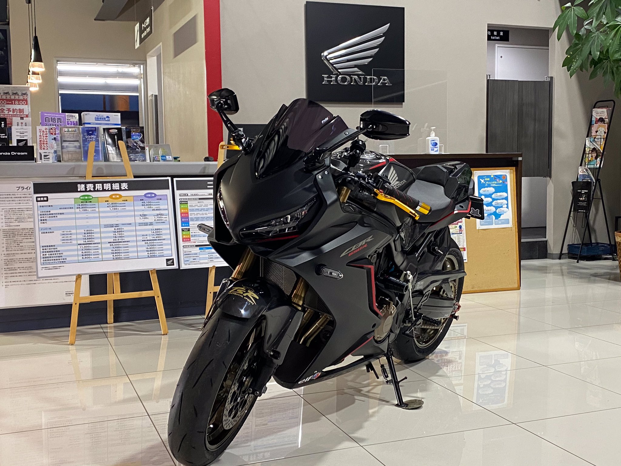 ホンダドリーム東金 本日も沢山の方にご来店を頂きました 有難うございます お預かりcbr650rのカスタムも完了 ホンダ ホンダドリーム東金 Cbr650r Cb メンテナンス T Co Gxr6pqneqm Twitter