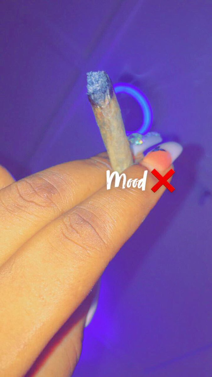 nastyflora1's tweet photo. Mood💨🍀 https://t.co/OpQHiCcJ7f