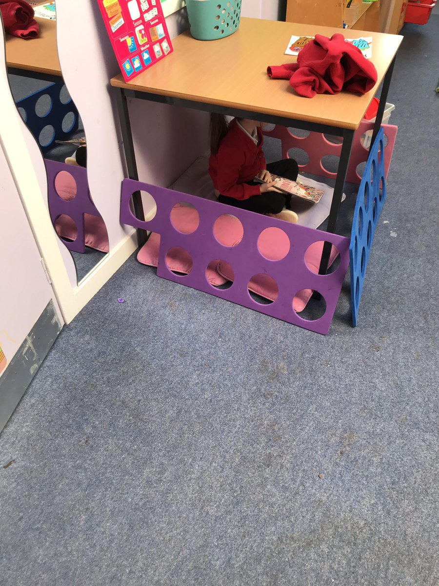 gillyp_dm's tweet photo. #readingdens #readingforts https://t.co/UgsUN1qD3f